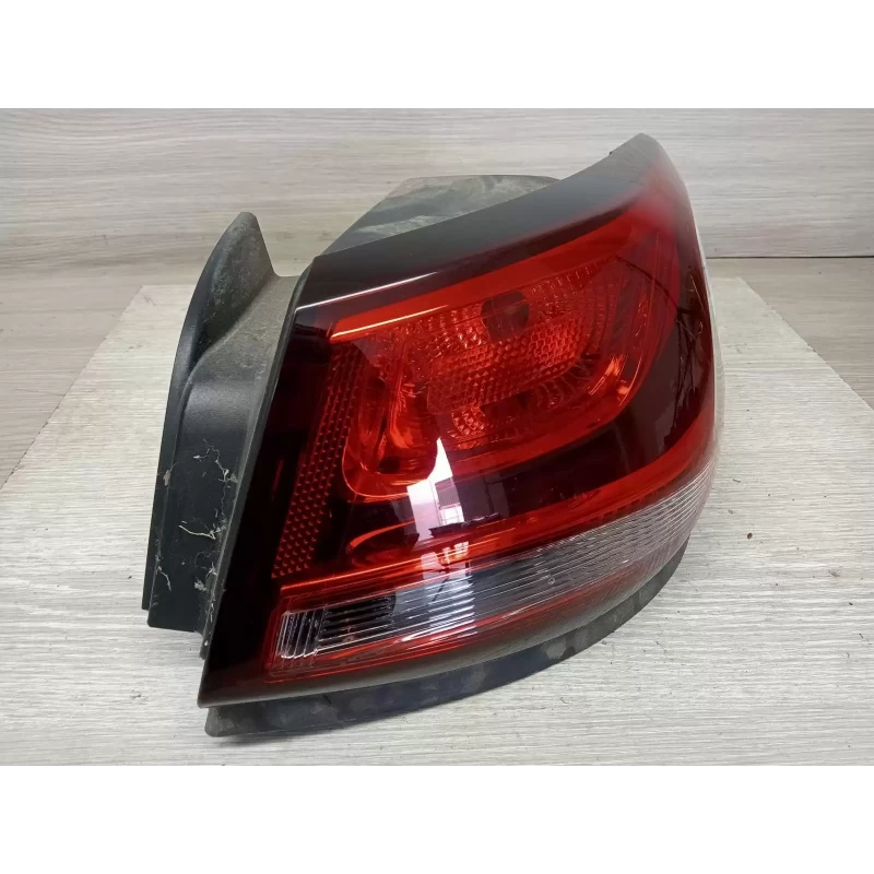 HOLDEN COMMODORE RIGHT TAILLIGHT VF, SEDAN, TINTED TYPE, EVOKE/SV6/SS, 10/15-12/