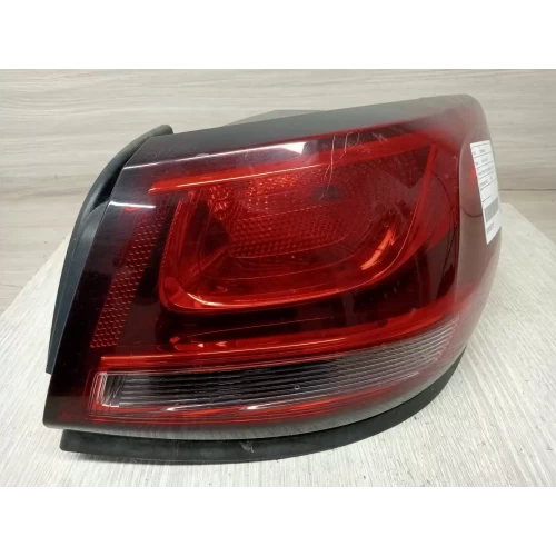 HOLDEN COMMODORE RIGHT TAILLIGHT VF, SEDAN, TINTED TYPE, EVOKE/SV6/SS, 10/15-12/