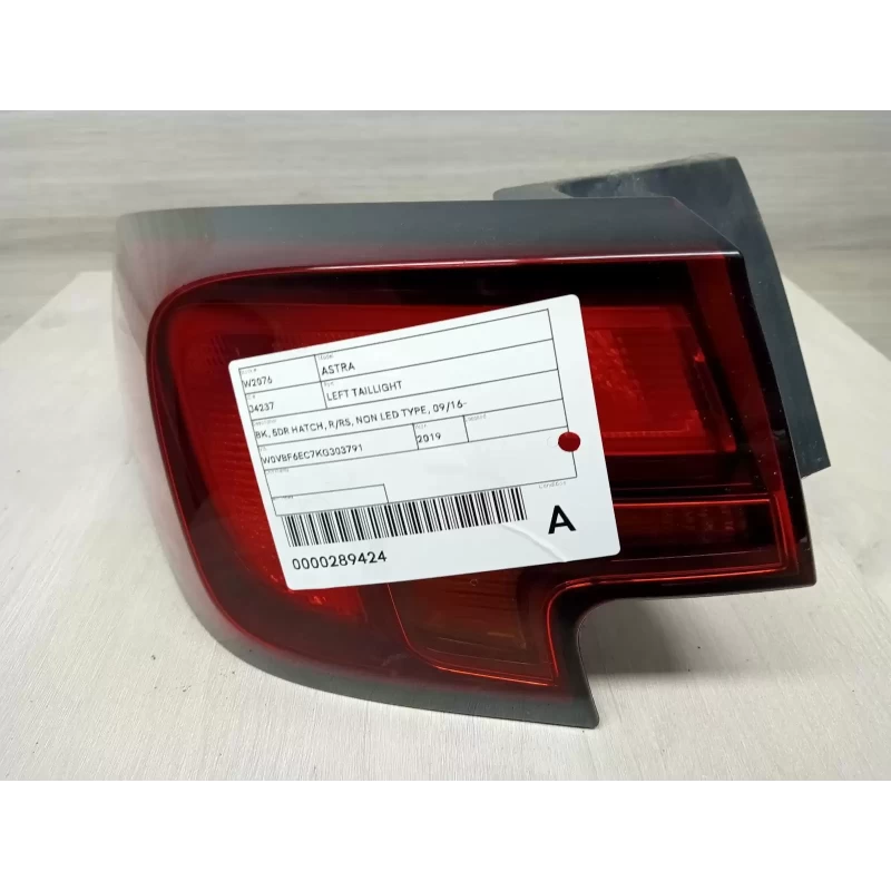 HOLDEN ASTRA LEFT TAILLIGHT BK, 5DR HATCH, R/RS, NON LED TYPE, 09/16- 2019