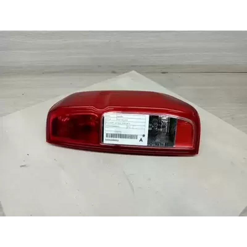 NISSAN NAVARA RIGHT TAILLIGHT D40 (VIN VSK), UTE BACK, 09/05-08/15 2013