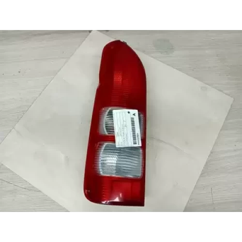 TOYOTA HIACE LEFT TAILLIGHT LENS# 26-120, TRH/KDH, 03/05-04/19 2015