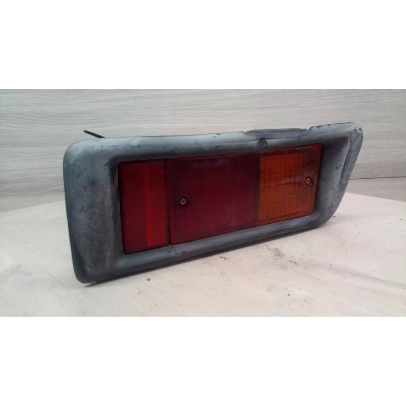 TOYOTA PRADO RIGHT TAILLIGHT IN BUMPER, 95 SERIES, 07/96-01/03 1998