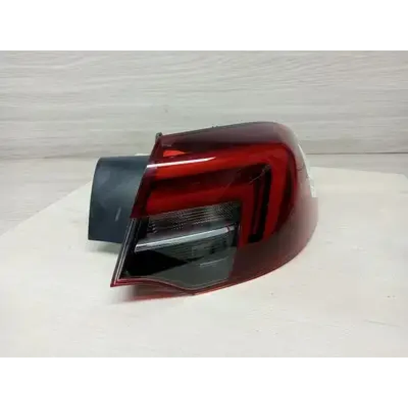 HOLDEN COMMODORE RIGHT TAILLIGHT ZB, HATCH, LED TYPE, 10/17-12/20 2018