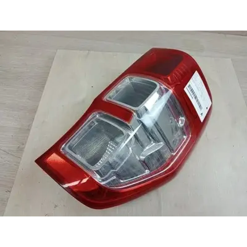FORD RANGER RIGHT TAILLIGHT PX SERIES 1-2, UTE, WILDTRAK, 06/11-06/18 2015