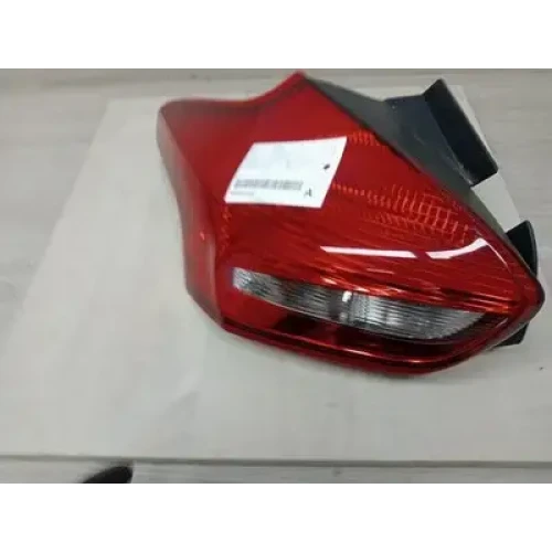 FORD FOCUS LEFT TAILLIGHT LZ, HATCH, TREND, NON LED TYPE, 07/15-11/18 2016