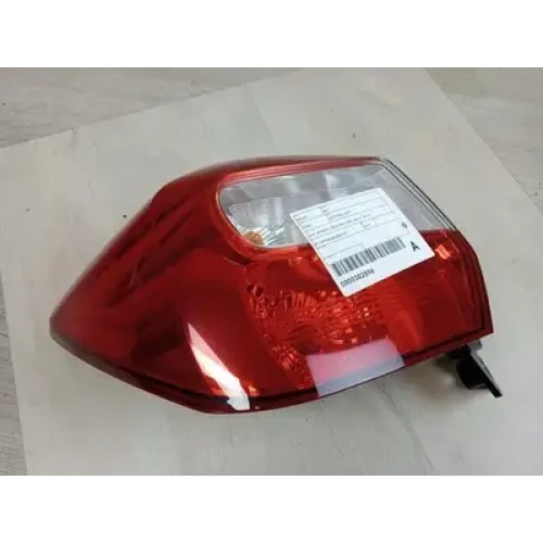 SUBARU XV LEFT TAILLIGHT G4X, IN BODY, RED LENS TYPE, 08/11-10/15 2014