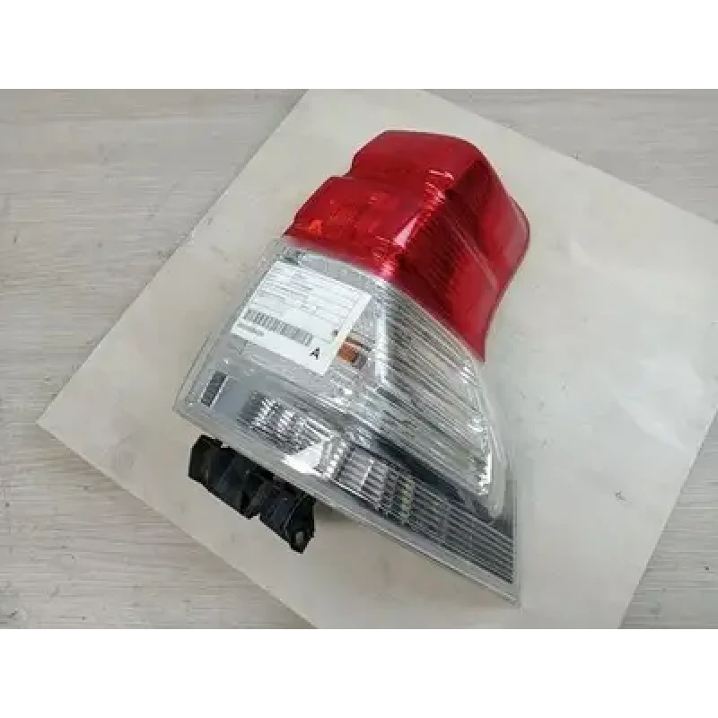 TOYOTA PRADO RIGHT TAILLIGHT IN BODY, 150 SERIES, 08/09-07/13 2010