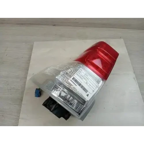 TOYOTA PRADO LEFT TAILLIGHT IN BODY, 150 SERIES, 08/09-07/13 2010