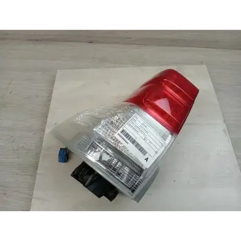 TOYOTA PRADO LEFT TAILLIGHT IN BODY, 150 SERIES, 08/09-07/13 2010
