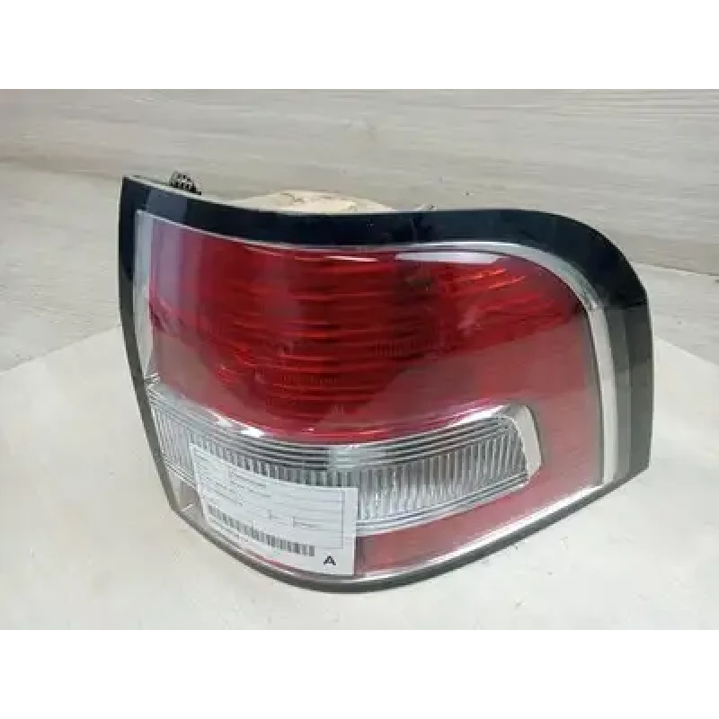 HOLDEN COMMODORE RIGHT TAILLIGHT VE, UTE, 08/06-05/13 2011