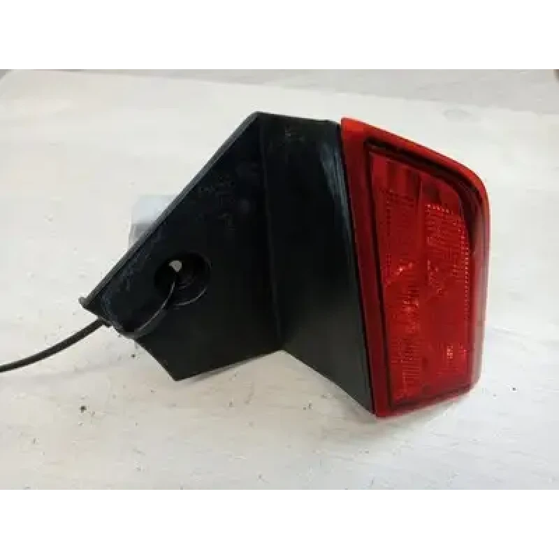 MITSUBISHI PAJERO LEFT TAILLIGHT PAJERO SPORT, QE, IN  BODY REFLECTOR, 10/15-10/