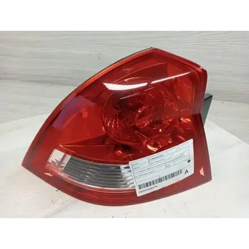 HOLDEN COMMODORE LEFT TAILLIGHT VY2, SEDAN, EXECUTIVE/ACCLAIM/EQUIPE/25TH ANNIV,