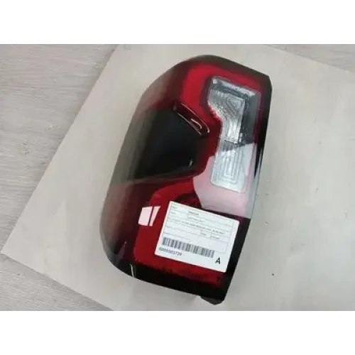FORD RANGER LEFT TAILLIGHT RA, IN BODY, W/ HALOGEN REVERSE LIGHT, BLIND SPOT TYP