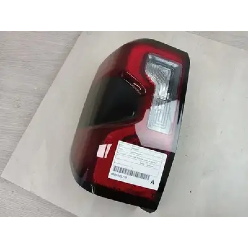 FORD RANGER LEFT TAILLIGHT RA, IN BODY, W/ HALOGEN REVERSE LIGHT, BLIND SPOT TYP