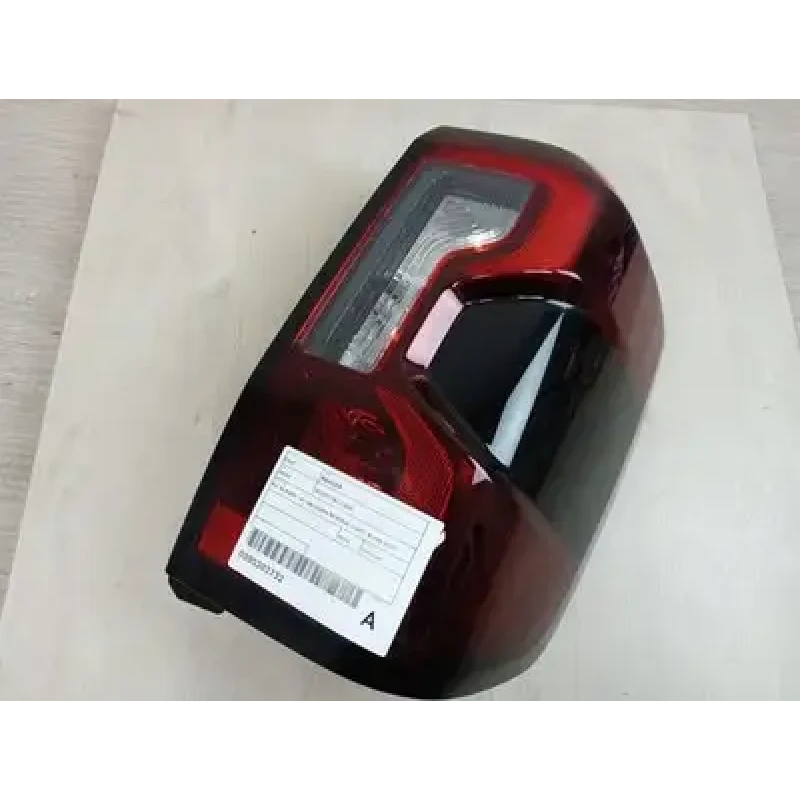 FORD RANGER RIGHT TAILLIGHT RA, IN BODY, W/ HALOGEN REVERSE LIGHT, BLIND SPOT TY