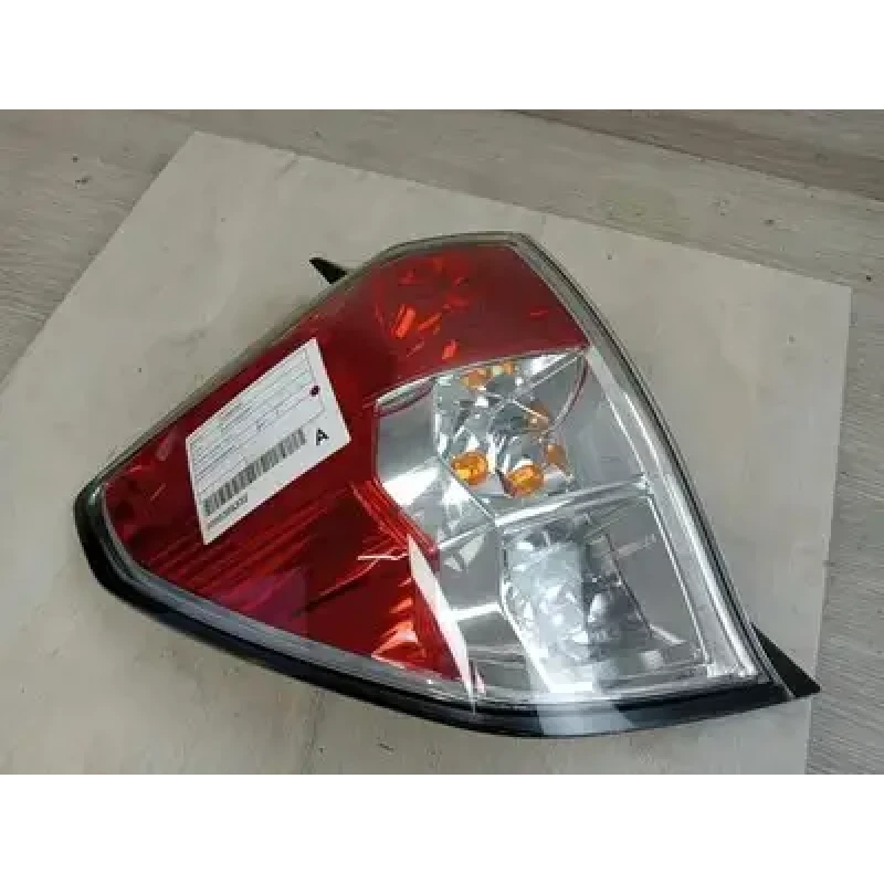 SUBARU FORESTER LEFT TAILLIGHT IN BODY, 02/08-12/12 2011