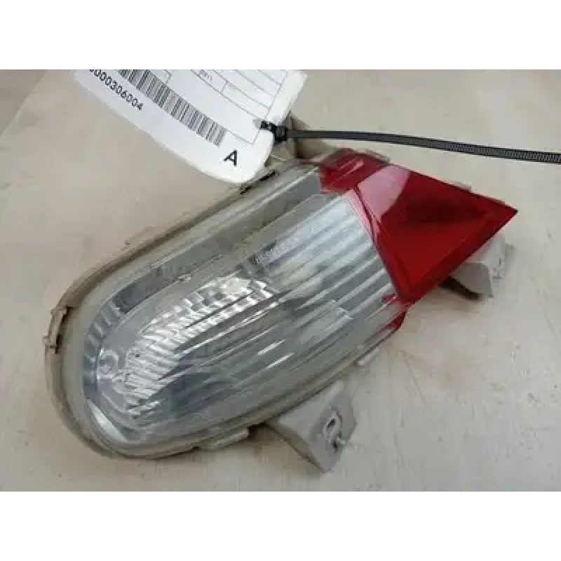 MITSUBISHI CHALLENGER RIGHT TAILLIGHT KH/PB-PC, IN BUMPER, 11/09-12/15 2011