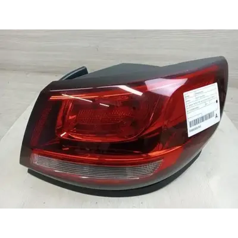 HOLDEN COMMODORE RIGHT TAILLIGHT VF, SEDAN, TINTED TYPE, SS-V/CALAIS/CALAIS-V, 0