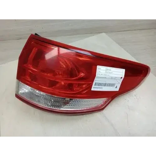 FORD TERRITORY RIGHT TAILLIGHT SZ MKI-MKII, IN BODY, 03/11- 2011