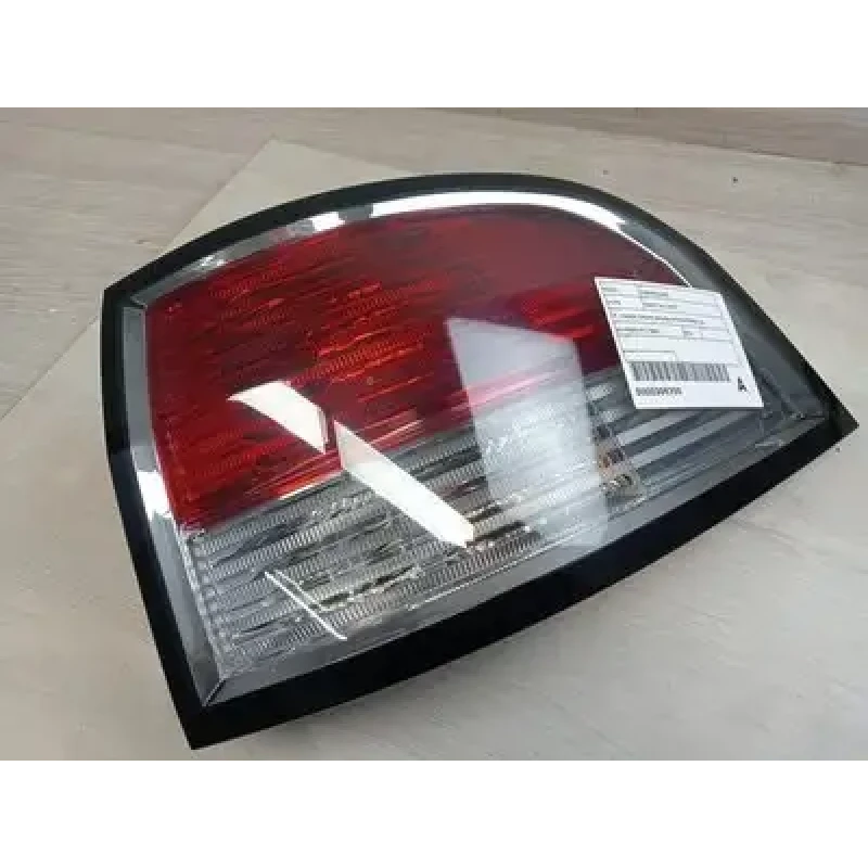 HOLDEN COMMODORE RIGHT TAILLIGHT VF, WAGON, EVOKE/SV6/SS/INTERNATIONAL/SS-V/CALA