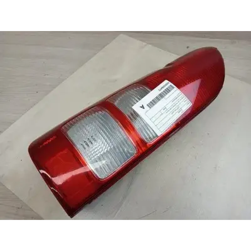 TOYOTA HIACE LEFT TAILLIGHT LENS# 26-120, TRH/KDH, 01/05-04/19 2008