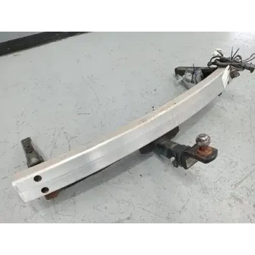 HOLDEN COMMODORE TOWBAR VE, SEDAN, 08/06-05/13 2010