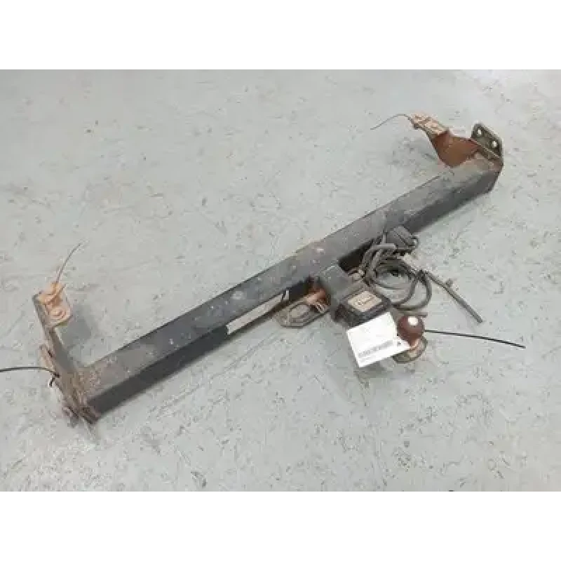 TOYOTA HILUX TOWBAR 2WD, 03/05-08/15 2010