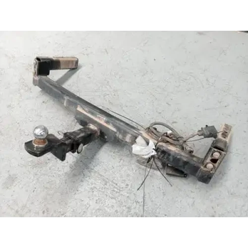 HOLDEN COMMODORE TOWBAR VE, SEDAN, 08/06-05/13 2006 HOLDEN COMMODORE TOWBAR VE, SEDAN, 08/06-05/13 2006