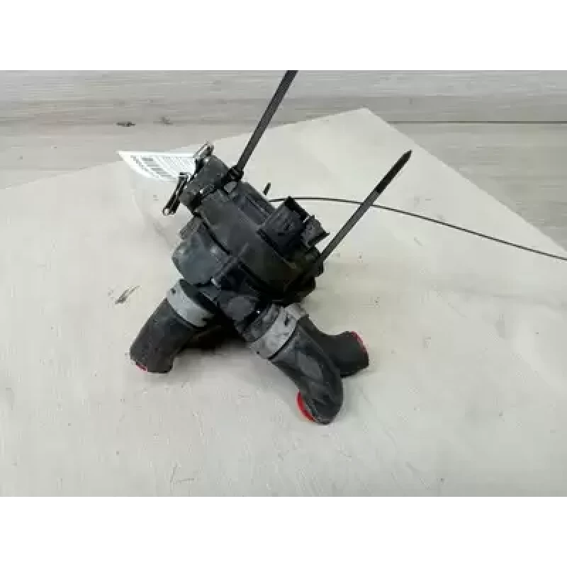 NISSAN NAVARA WATER PUMP NP300, 05/15- 15 16 17 18 19 20 21 22 23 24 25