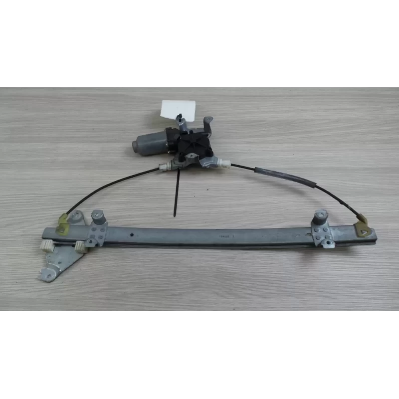 NISSAN PATHFINDER LEFT FRONT WINDOW REG/MOTOR R51, POWER, 05/05-05/07 2005