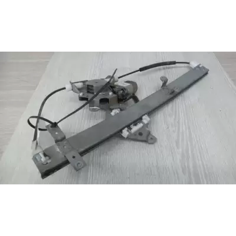NISSAN NAVARA RIGHT FRONT WINDOW REG/MOTOR D22, POWER, 06/07-08/15 2012