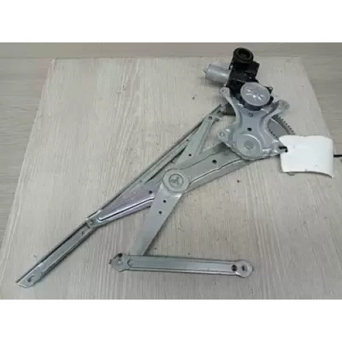 TOYOTA HILUX LEFT FRONT WINDOW REG/MOTOR DOOR REG ASSY (REG AND MOTOR), SR5, 09/