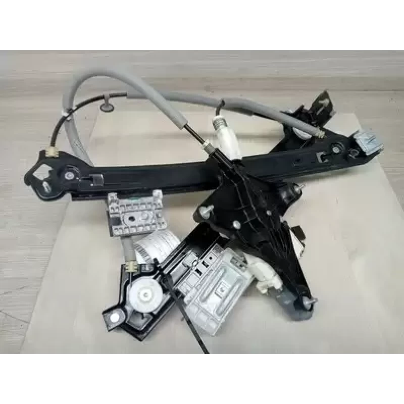 FORD MUSTANG RIGHT FRONT WINDOW REG/MOTOR S550, 08/15-04/23 2020