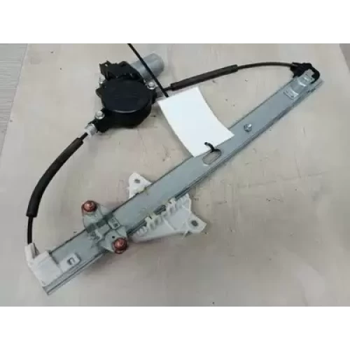MAZDA CX5 RIGHT FRONT WINDOW REG/MOTOR KE, 02/12-12/16 2013